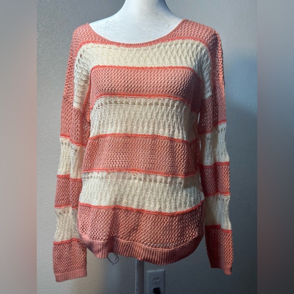 Gianni Bini Knit sheer Coral & white stripped Sweater women Size Medium - Picture 11 of 13